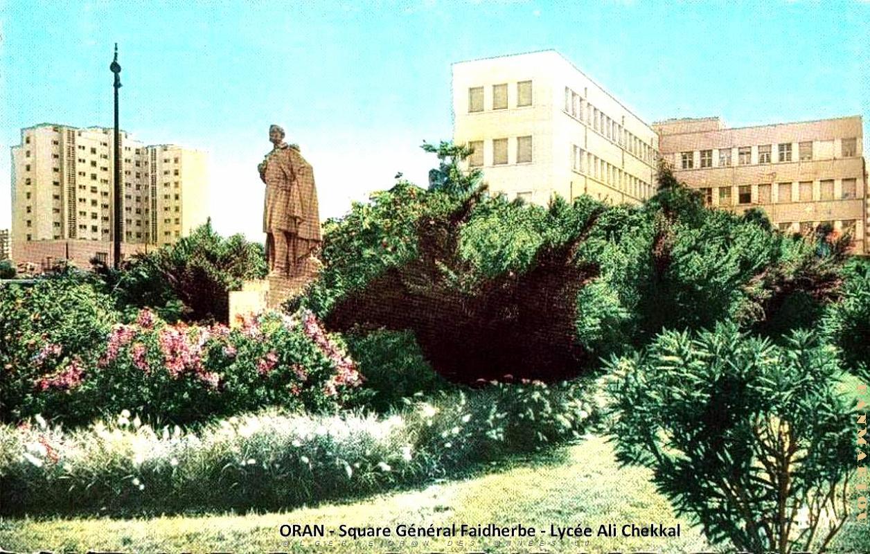 FM r- 020- Lycee Ali Chekkal.jpg